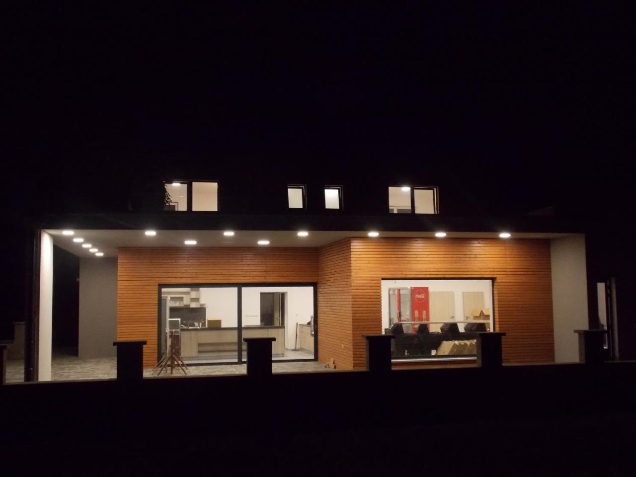 Apartmány Miromar Podivin Exteriér fotografie