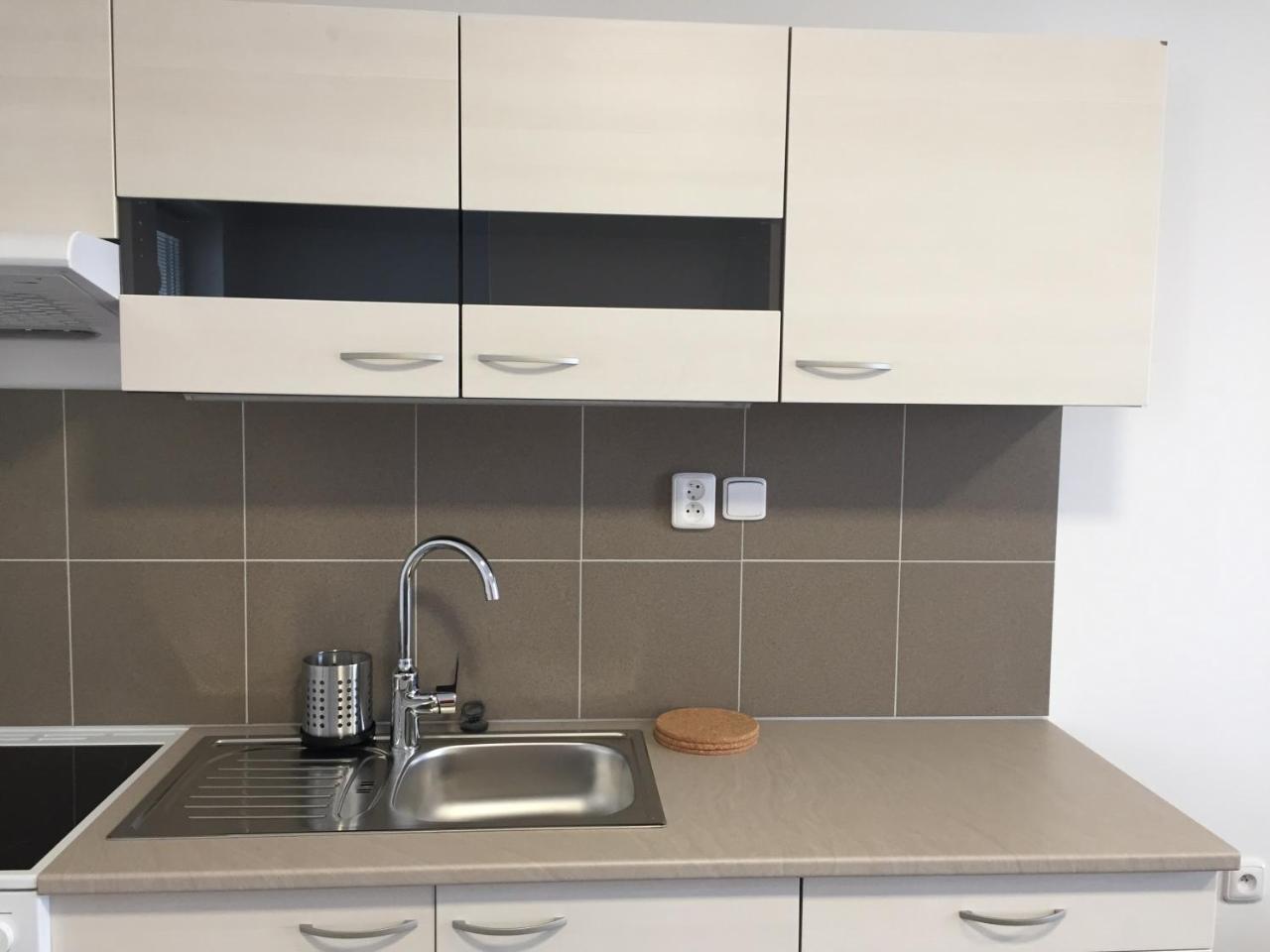 Apartmány Miromar Podivin Exteriér fotografie